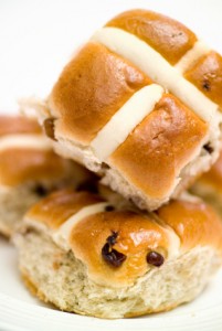 Easter Baking: Hot Cross Bun
