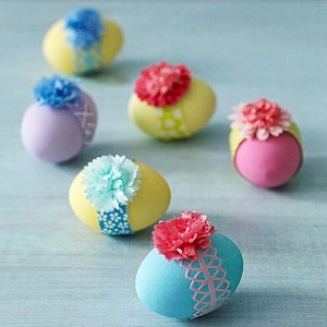 ribbon Easter eggs